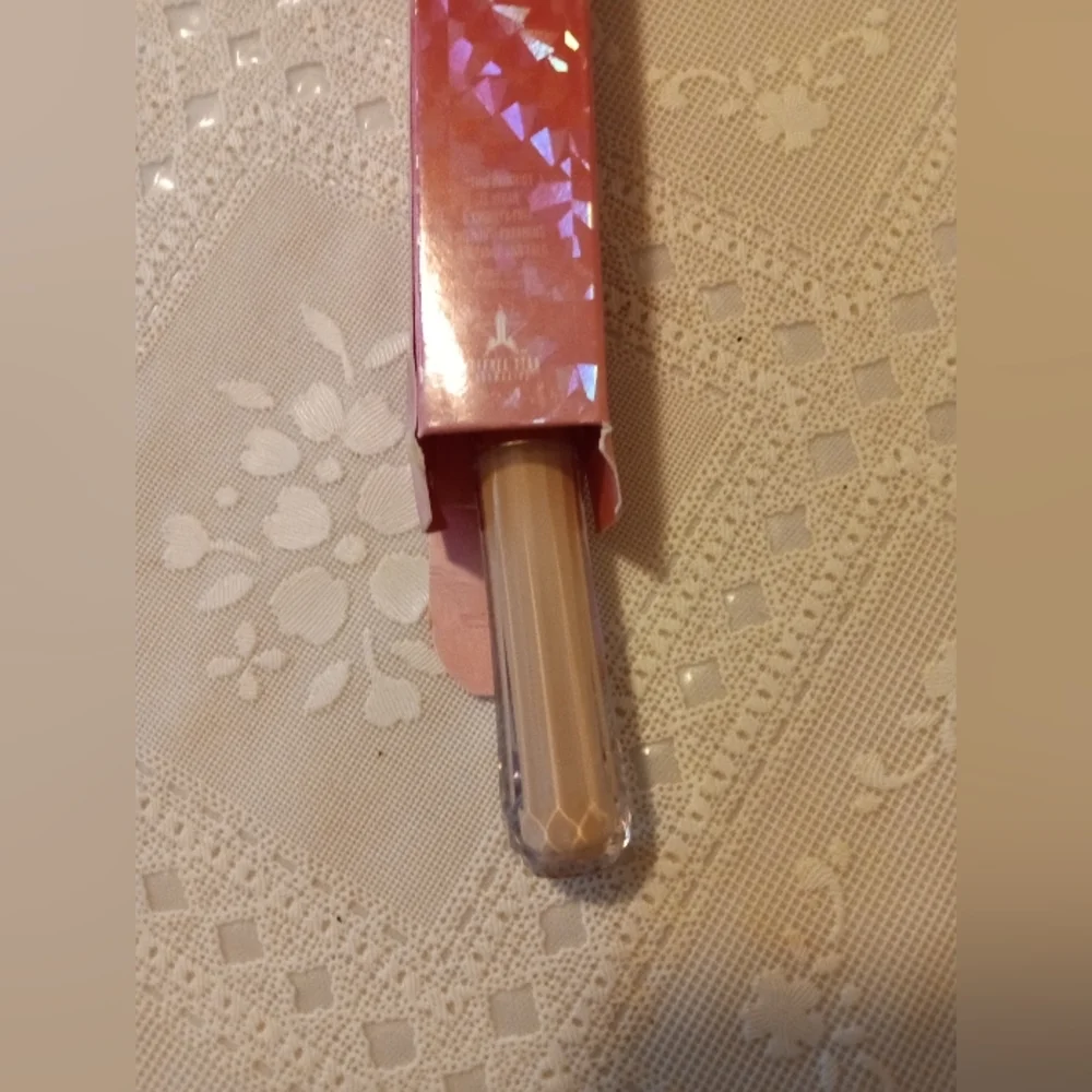HP🔥🆕 C13 Jeffree Star Cosmetics Magic Star Liquid Concealer in C13